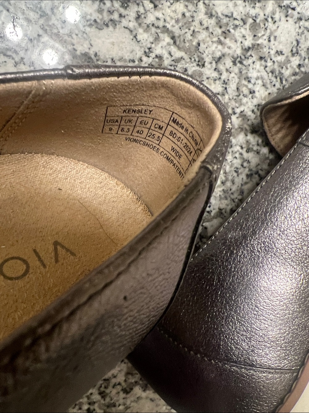 Vionic Kensley Loafers Metallic Pewter Slip-On Loafers Sz 9 lug-sole work - Picture 10 of 12